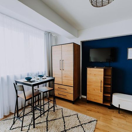 Komfortowy Apartament W Centrum Wroclawia ภายนอก รูปภาพ